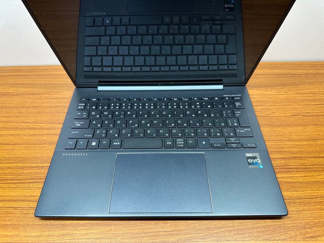 HP DragonFly G4 i5-1335u 16Gb 2024年製