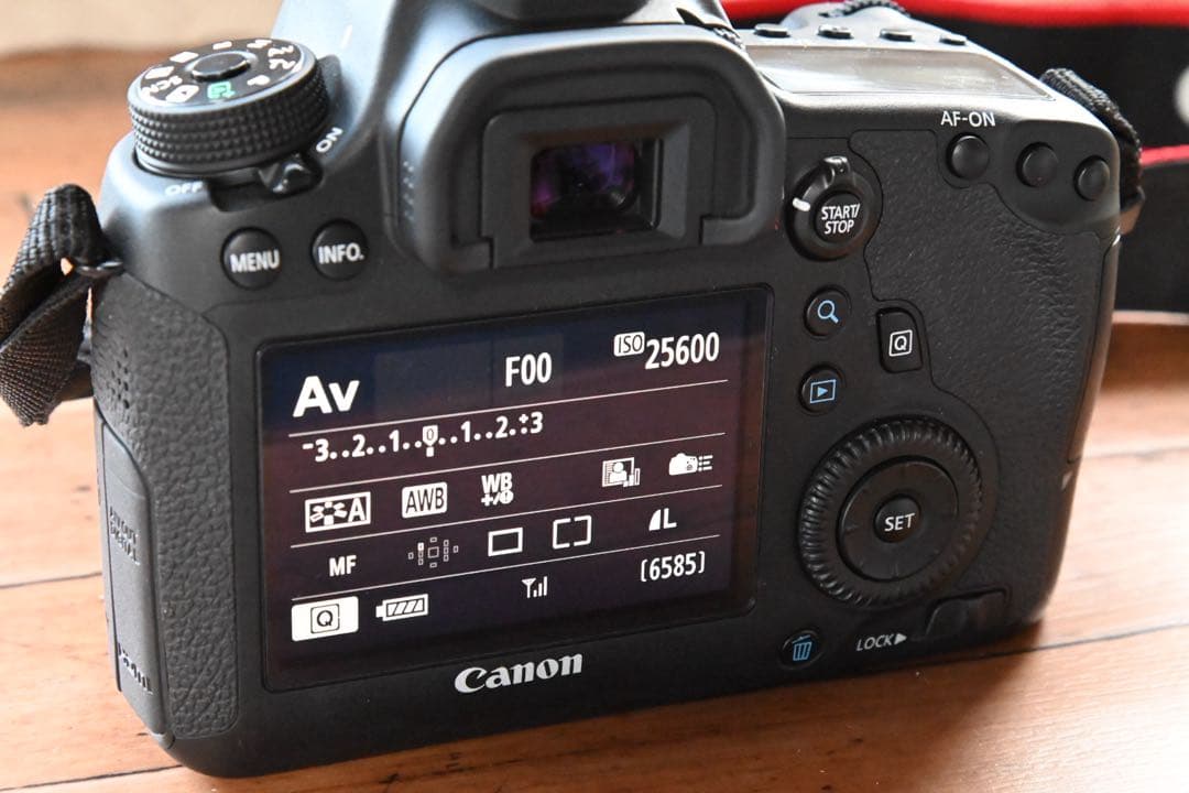 Canon EOS 6D デジタル一眼レフ 本体（ボディのみ）フルサイズセンサー