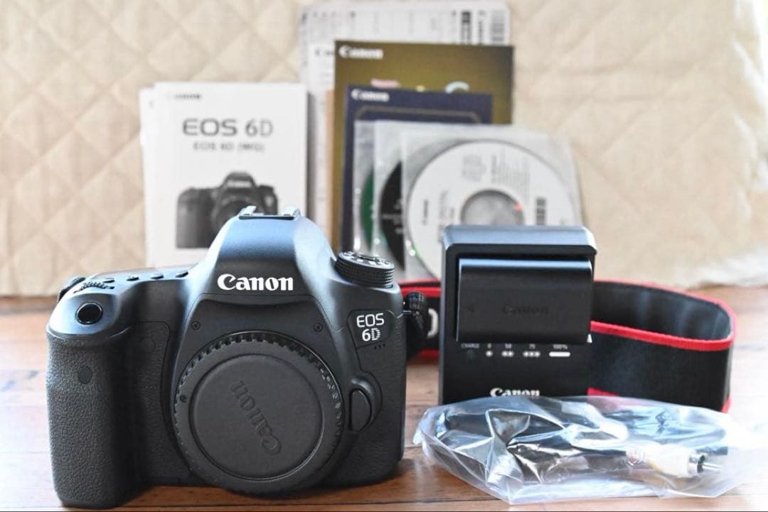 Canon EOS 6D デジタル一眼レフ 本体（ボディのみ）フルサイズセンサー