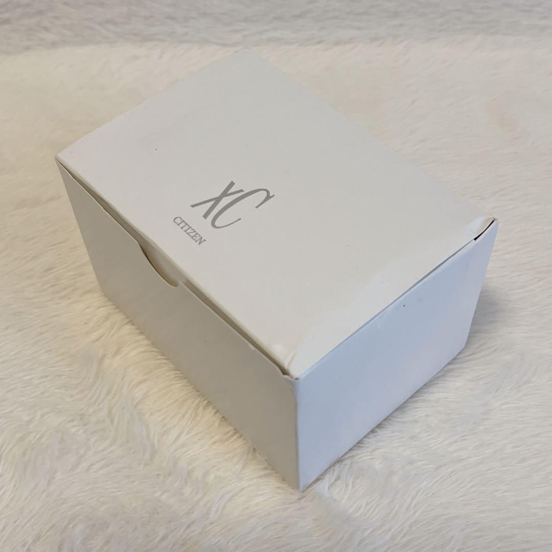 【美品】 シチズン xC クロスシー エコドライブ電波時計 レディース腕時計