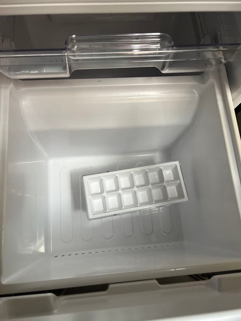 SHARP ブラック冷蔵庫　SJ-D15K-H 2024年製