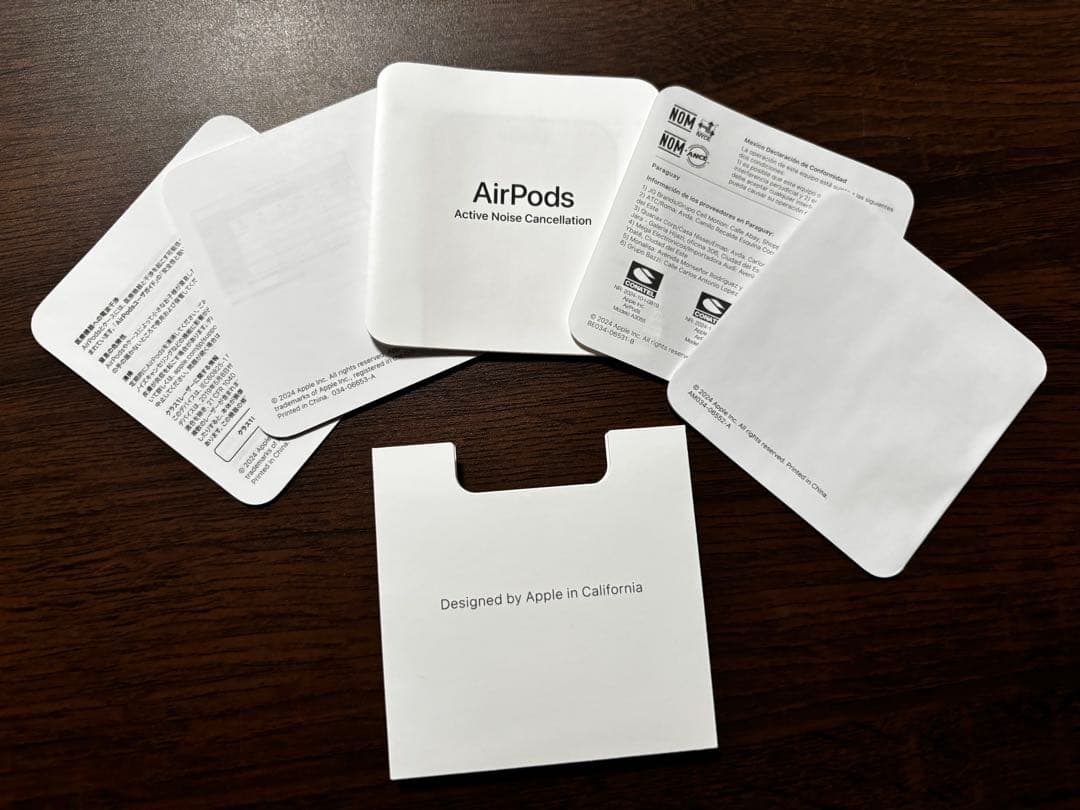 【美品】AirPods 4 本体 ANC搭載モデル ケース付き