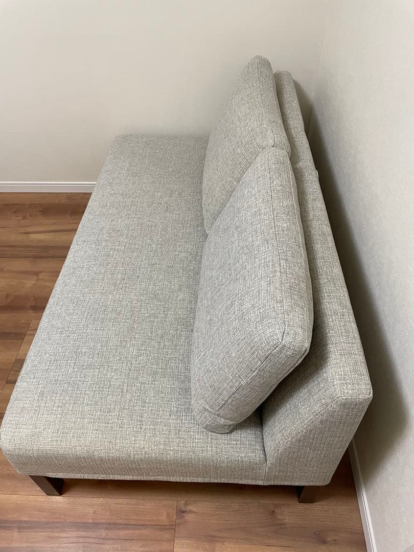 NOYES 2人掛けソファ