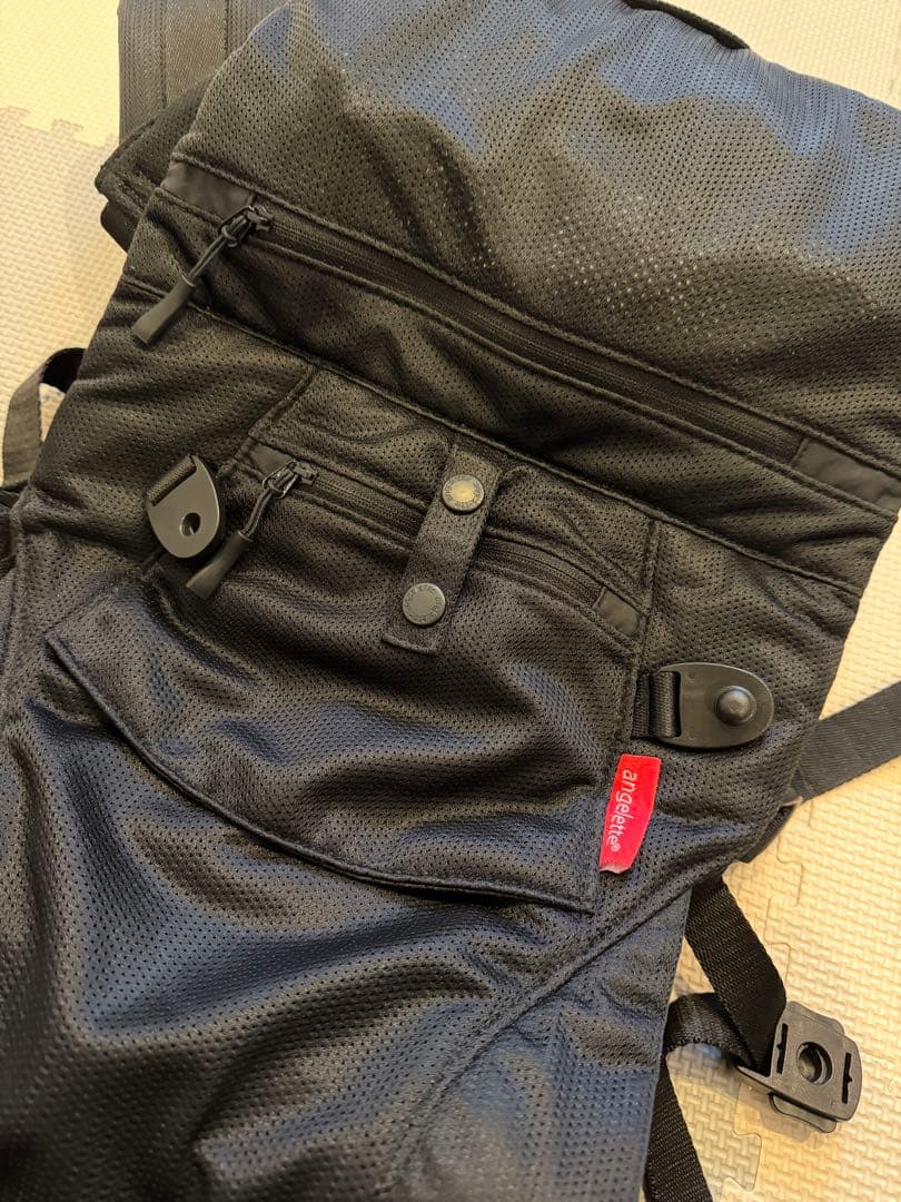 【極美品】アンジェレッテクアトロエアー3.2 抱っこ紐