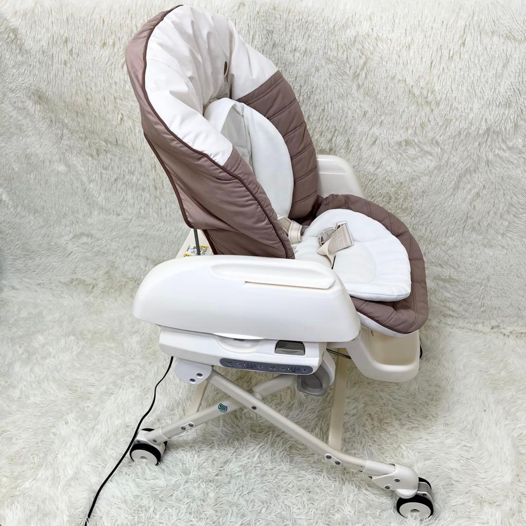 美品 Combi コンビ ネムリラ AT 電動 スイング 電動ハイローチェア