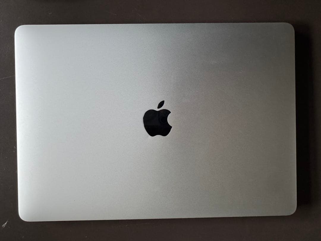 セール中Apple MacBook Air M1 シルバー16GB512GB