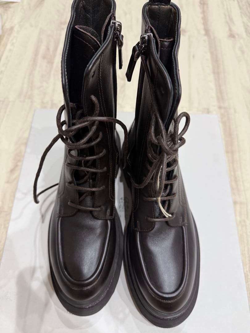 即決価格ブルネロクチネリ　ダークブラウン レザー レースアップブーツ　39