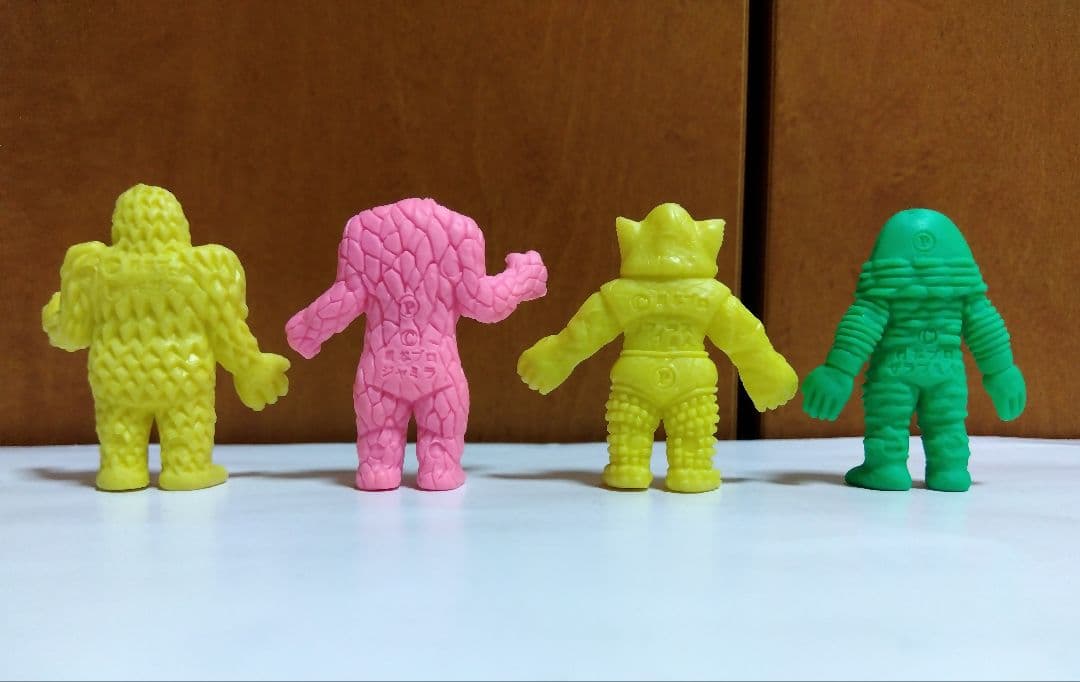 ウルトラ怪獣消しゴム 13体セット