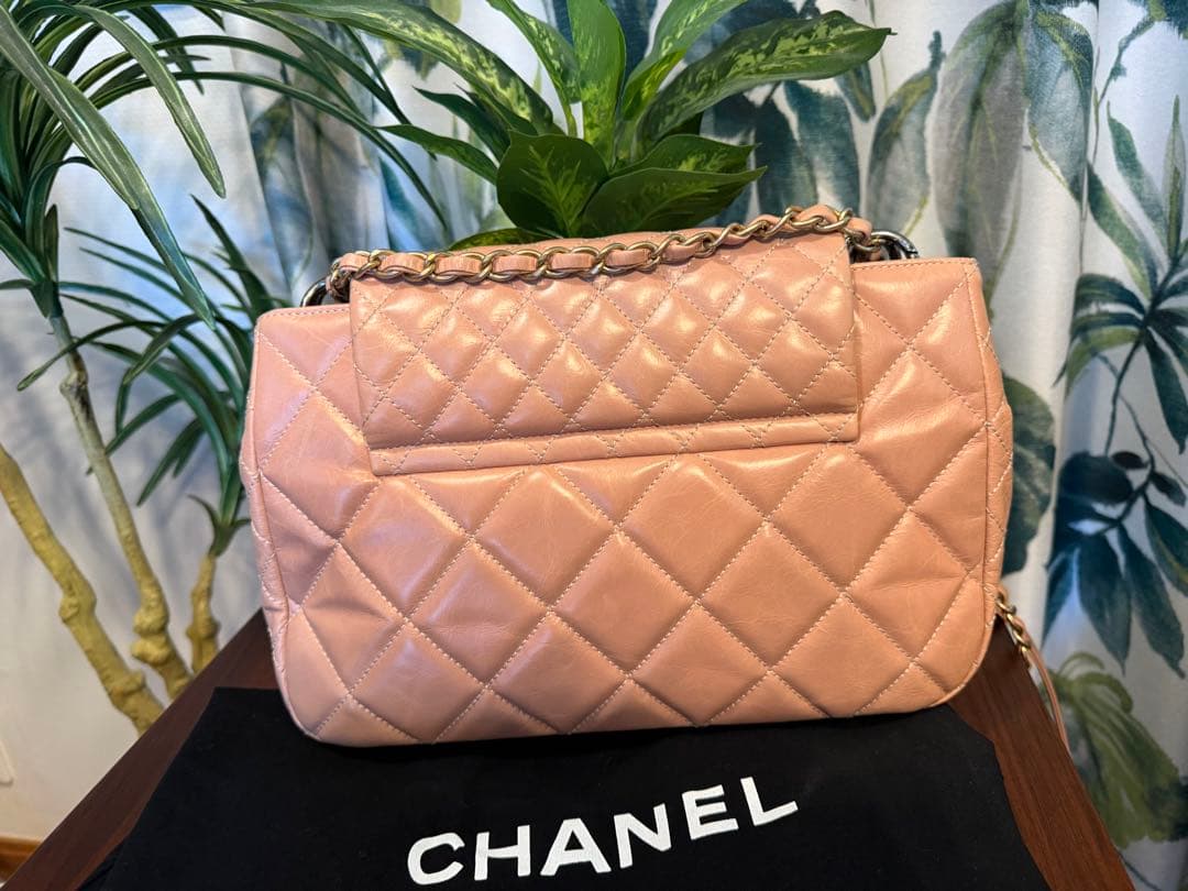 最終値下げ　美品⭐︎CHANEL ショルダーバッグ⭐︎斜めがけ　ベージュピンク