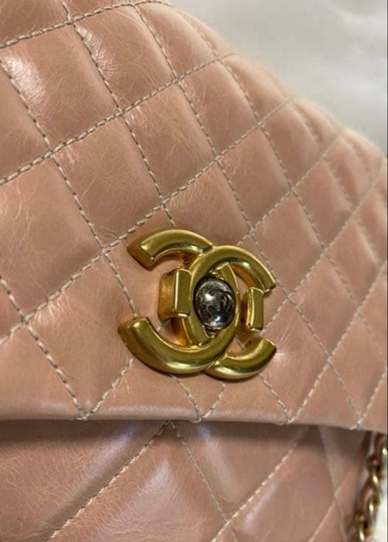 最終値下げ　美品⭐︎CHANEL ショルダーバッグ⭐︎斜めがけ　ベージュピンク