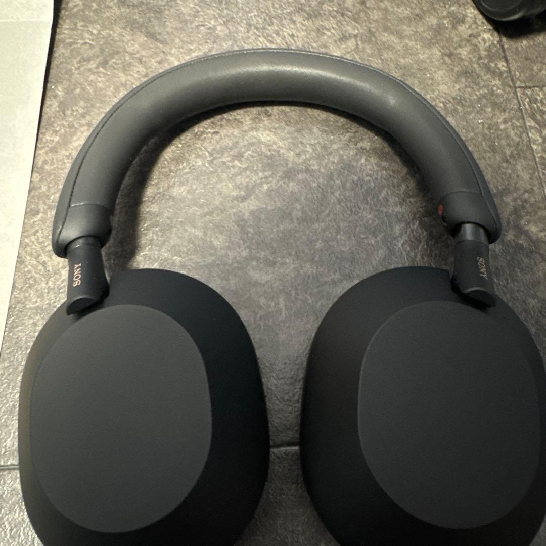 超美品　Sony WH-1000XM5