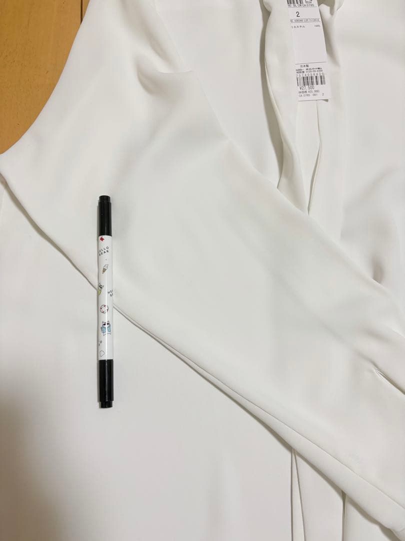 ベイジブラウス2