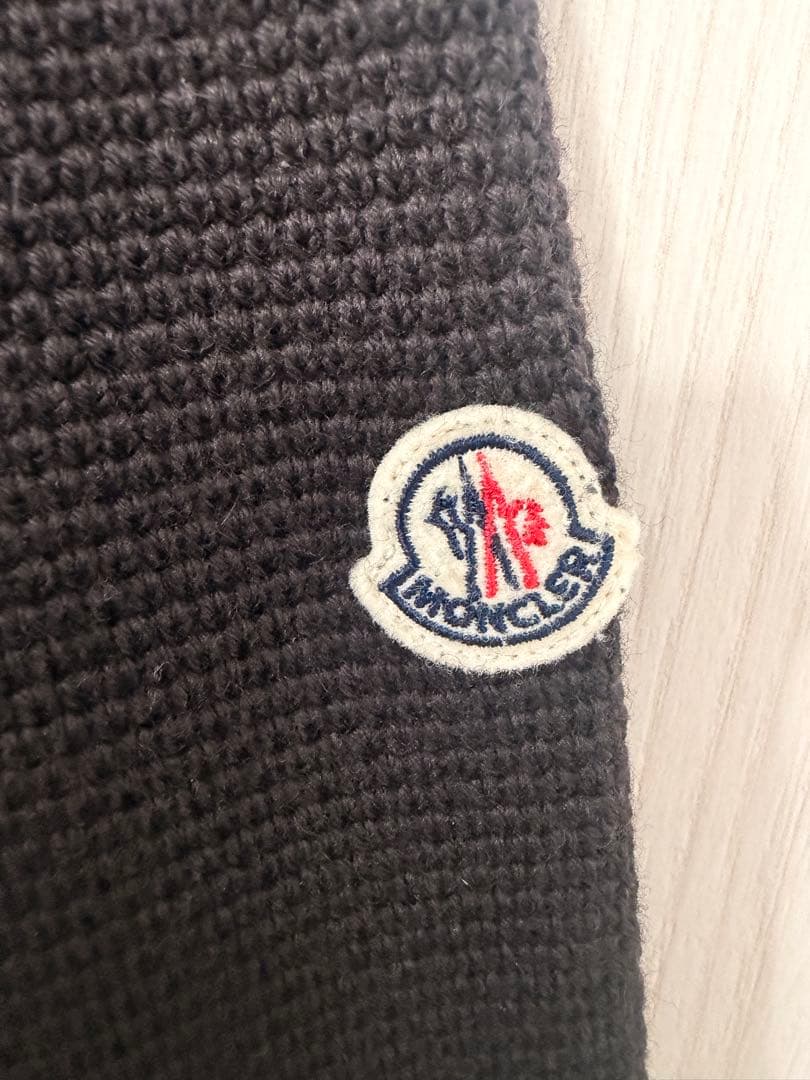 MONCLER ブラック ダウンカーディガン　カーディガン【訳あり】