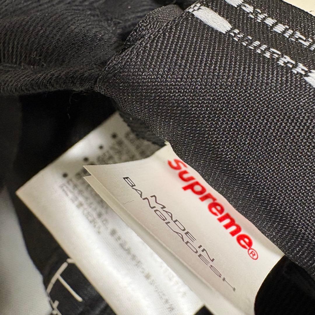 Supreme × NEW ERA ボックスロゴ 6パネルcap 黒 7と5/8
