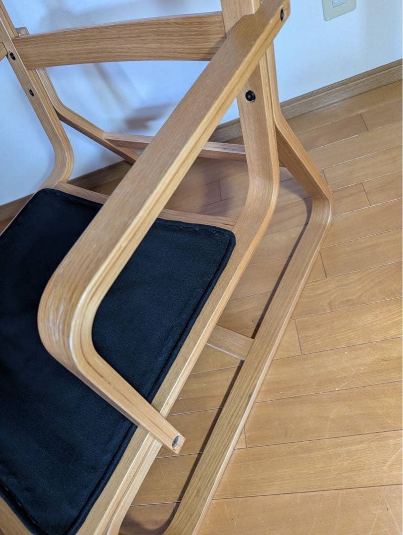 ■送料込■無印良品リビングでもダイニングでもつかえるソファチェア アームイス