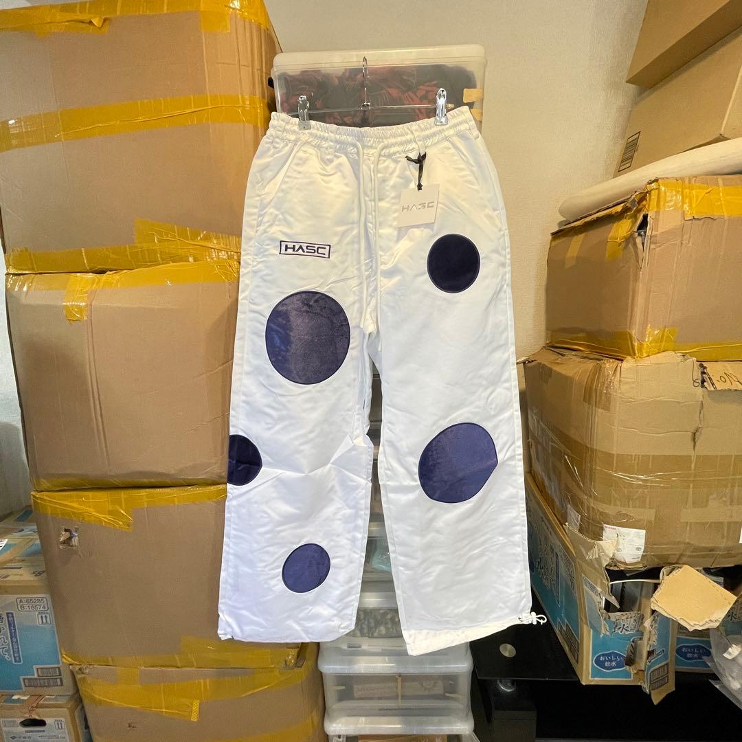 新品未使用 スノボウェア 上下セット L ホワイトドット柄 男女兼用