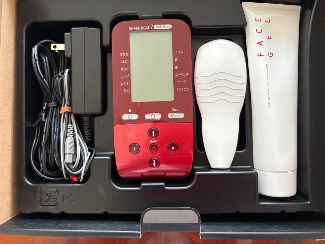 シェイビートSHAPE BEAT 7 Body&Face EMS