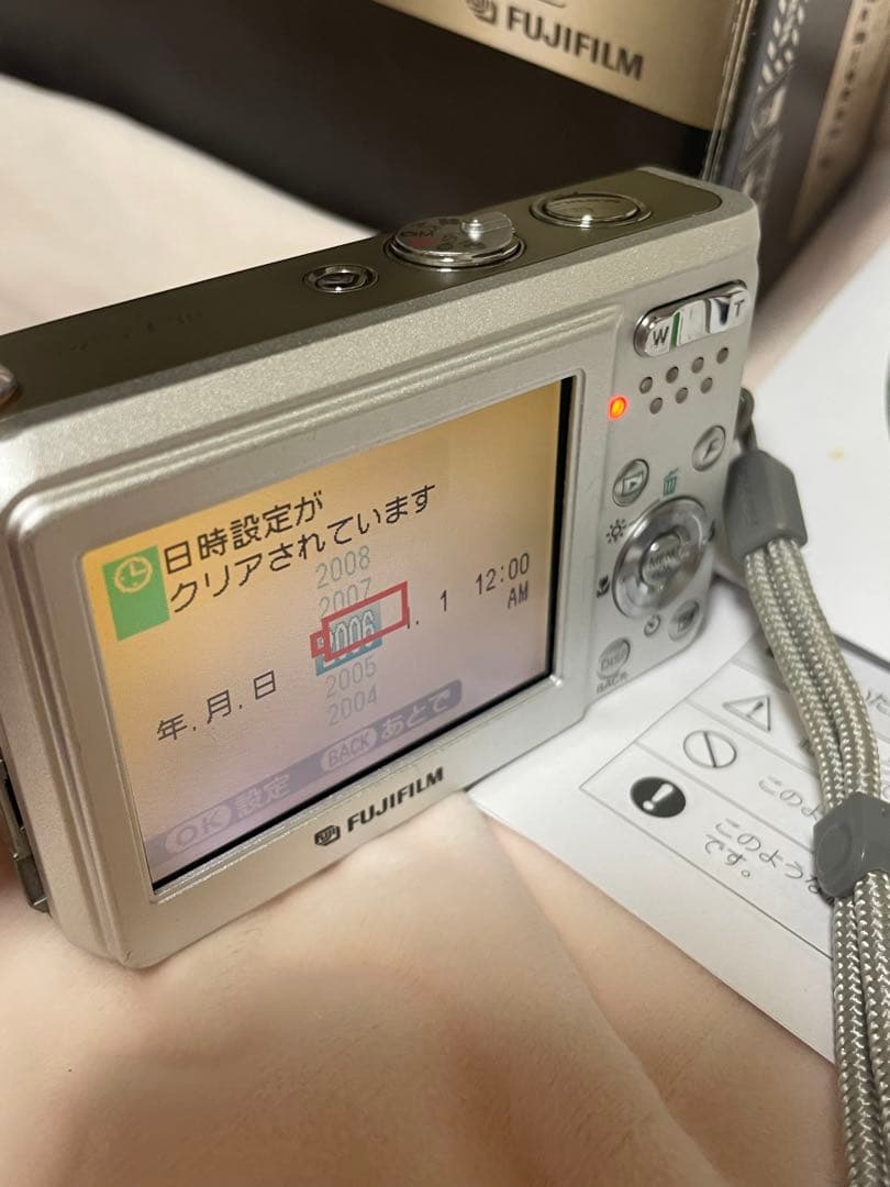 動作確認済 FinePix F30 充電器付