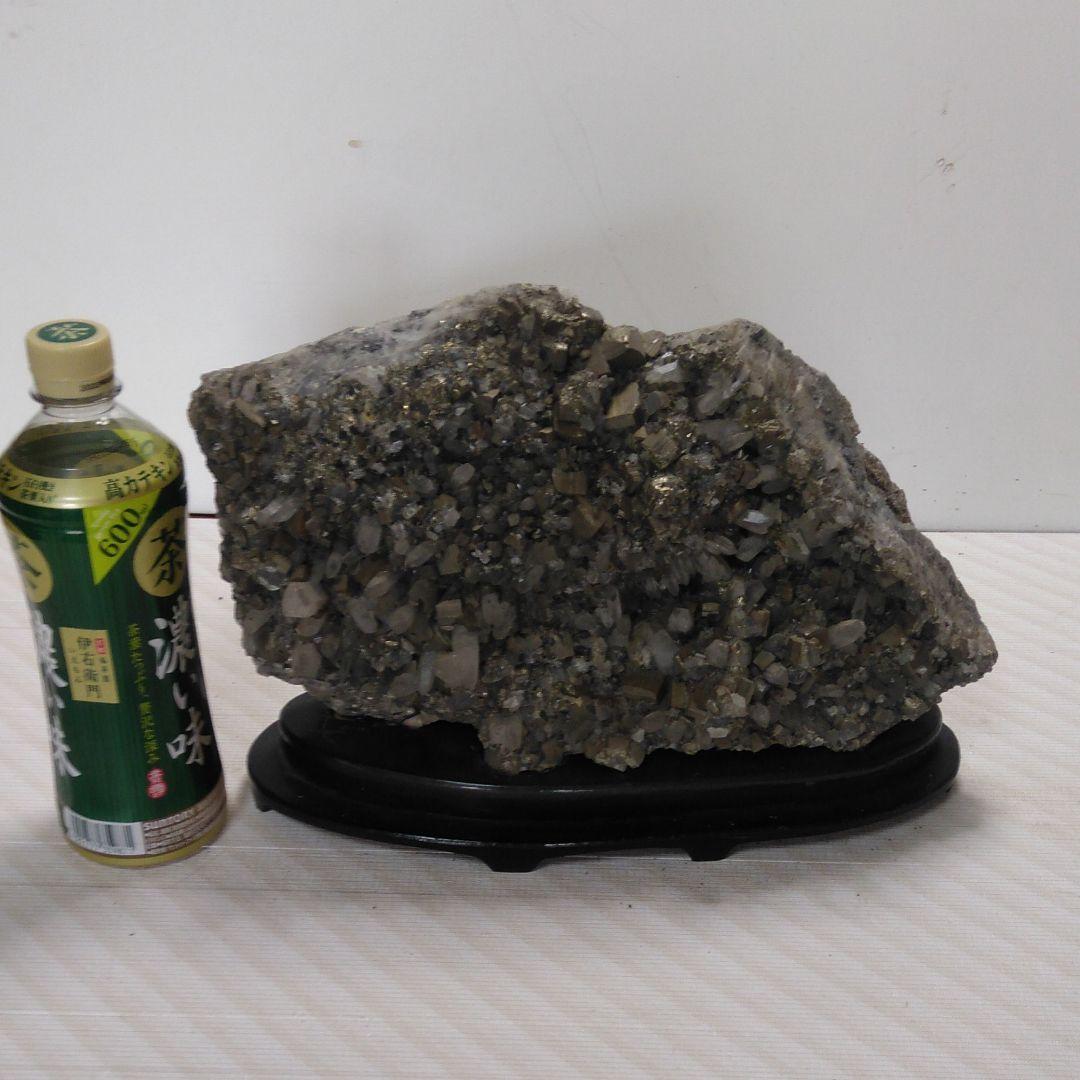 原石、国産鉱物、大型天然鉱物、水晶黄鉄鉱、パワーストーン 、インテリア