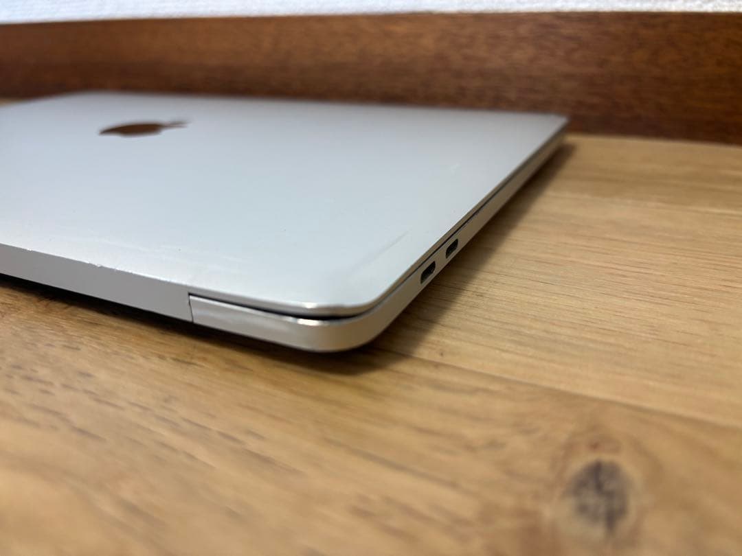 MacBook Pro 13インチ　2020 A2289 256GB 16GB