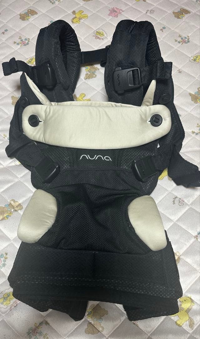 NUNA cudl ヌナカドル　抱っこ紐 ブラック