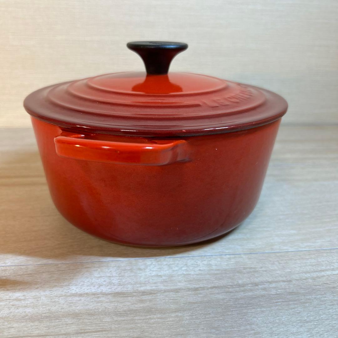 ルクルーゼ　ココットロンド　18cm チェリーレッド　両手鍋　鍋