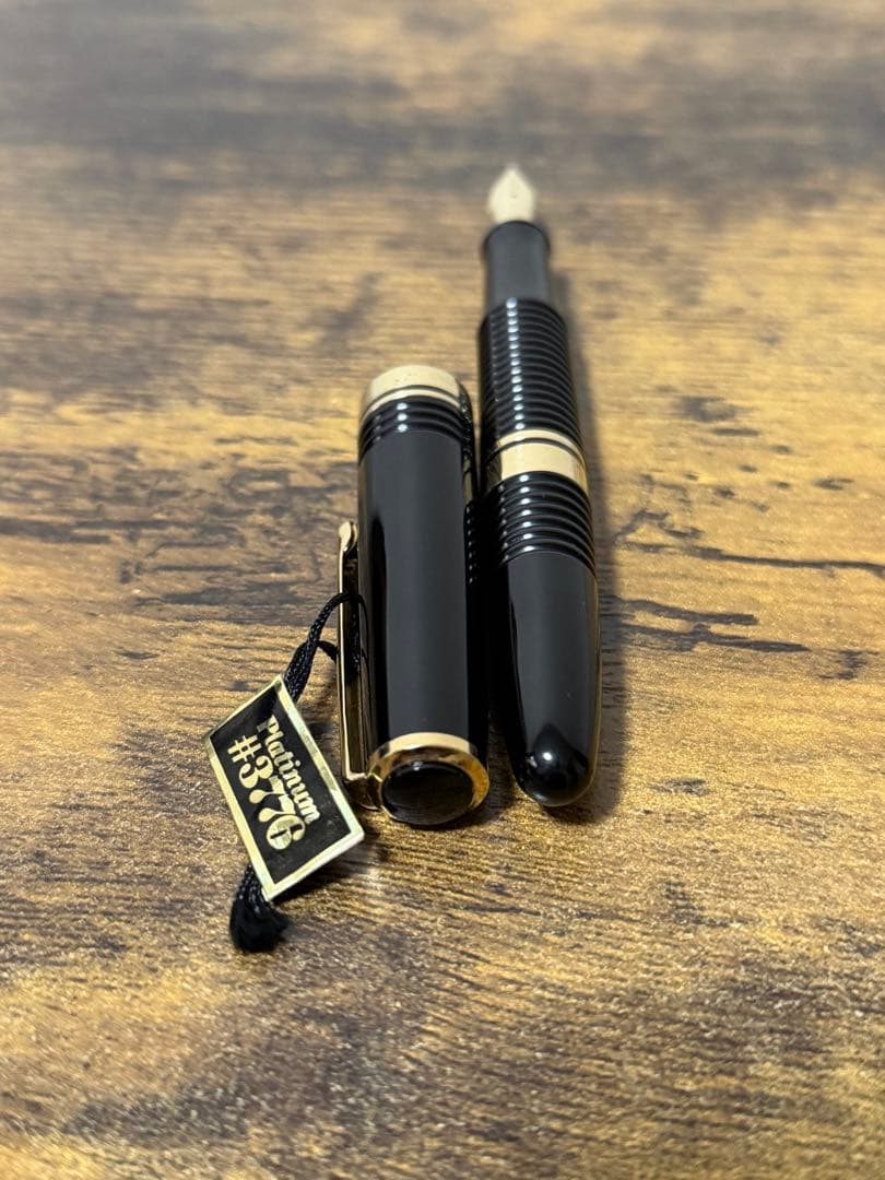 新品未使用　初期型　ギャザード　丸ニブ　14金　F プラチナ　万年筆　JIS刻印