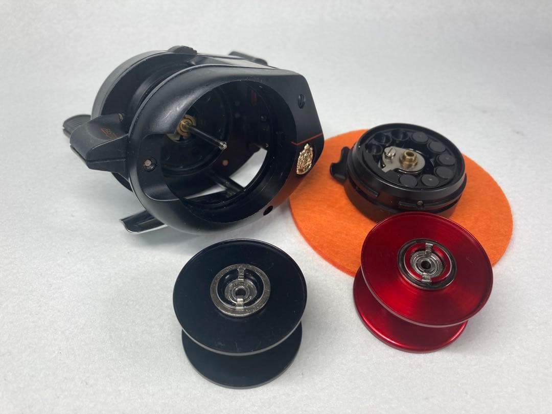 ABU アンバサダー 521XLT PLUS LH 左ハンドル