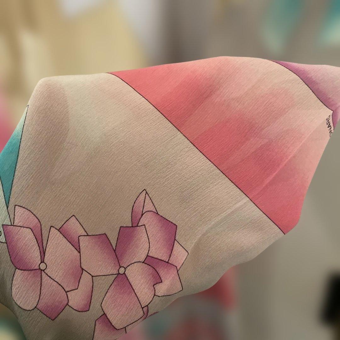 【レオナール LEONARD】ミモレ丈 ワンピース 長袖 花柄 ジャージーx絹