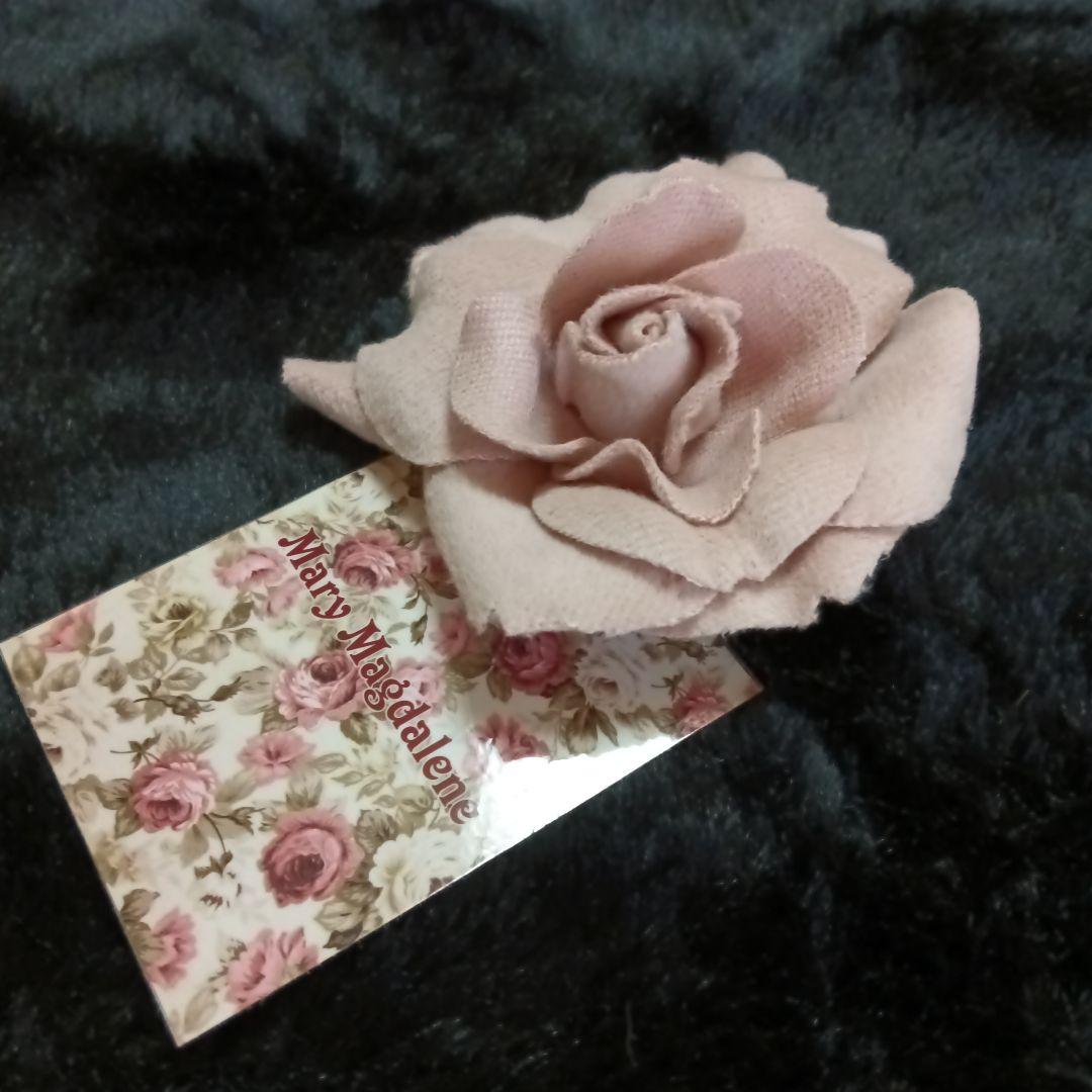 メアリーマグダレン　アンゴラローズコサージュ　シュガーローズ