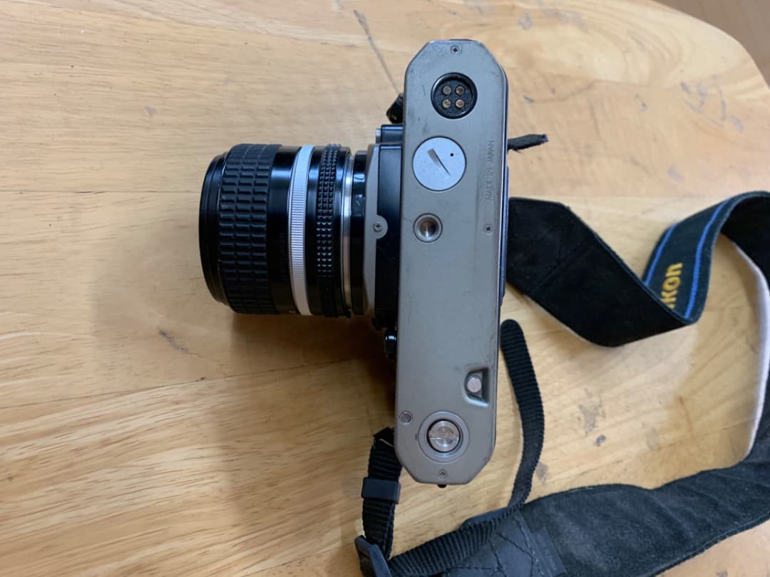 フィルムカメラ nikon FM2T