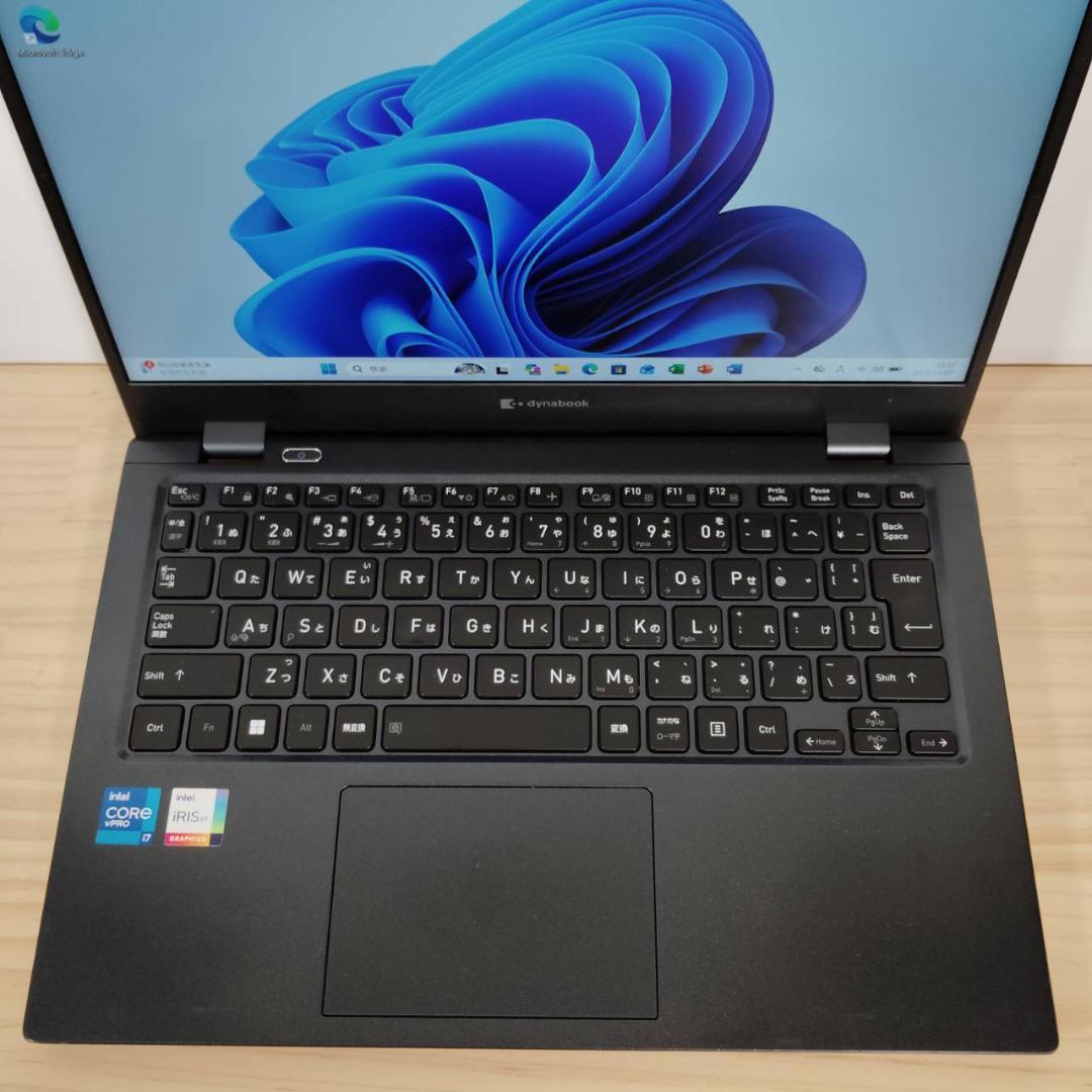 美品 爆速 Dynabook G83/HU 第11世代i7搭載 16GB 512