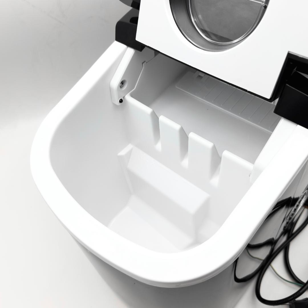 【未使用に近い】コンパクト高速製氷機 SR-HIM01 ブラック 黒