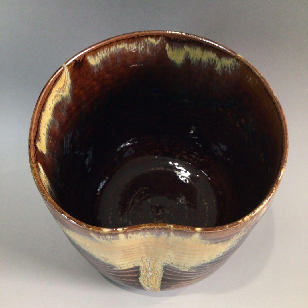 Ｐ６５５　水指　『高取焼』『鬼丸雪山造』　共箱　茶道具