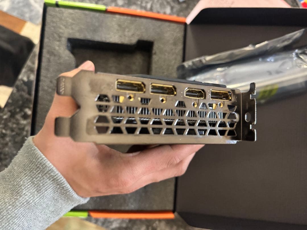 グラフィックボード・グラボ・ビデオカード GIGABYTE GeForce RTX 2060 6GB