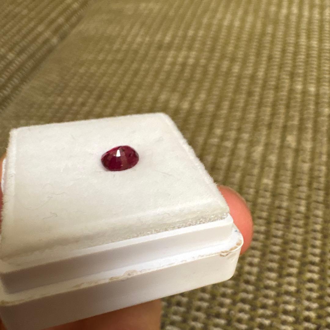 天然ルビー　非加熱