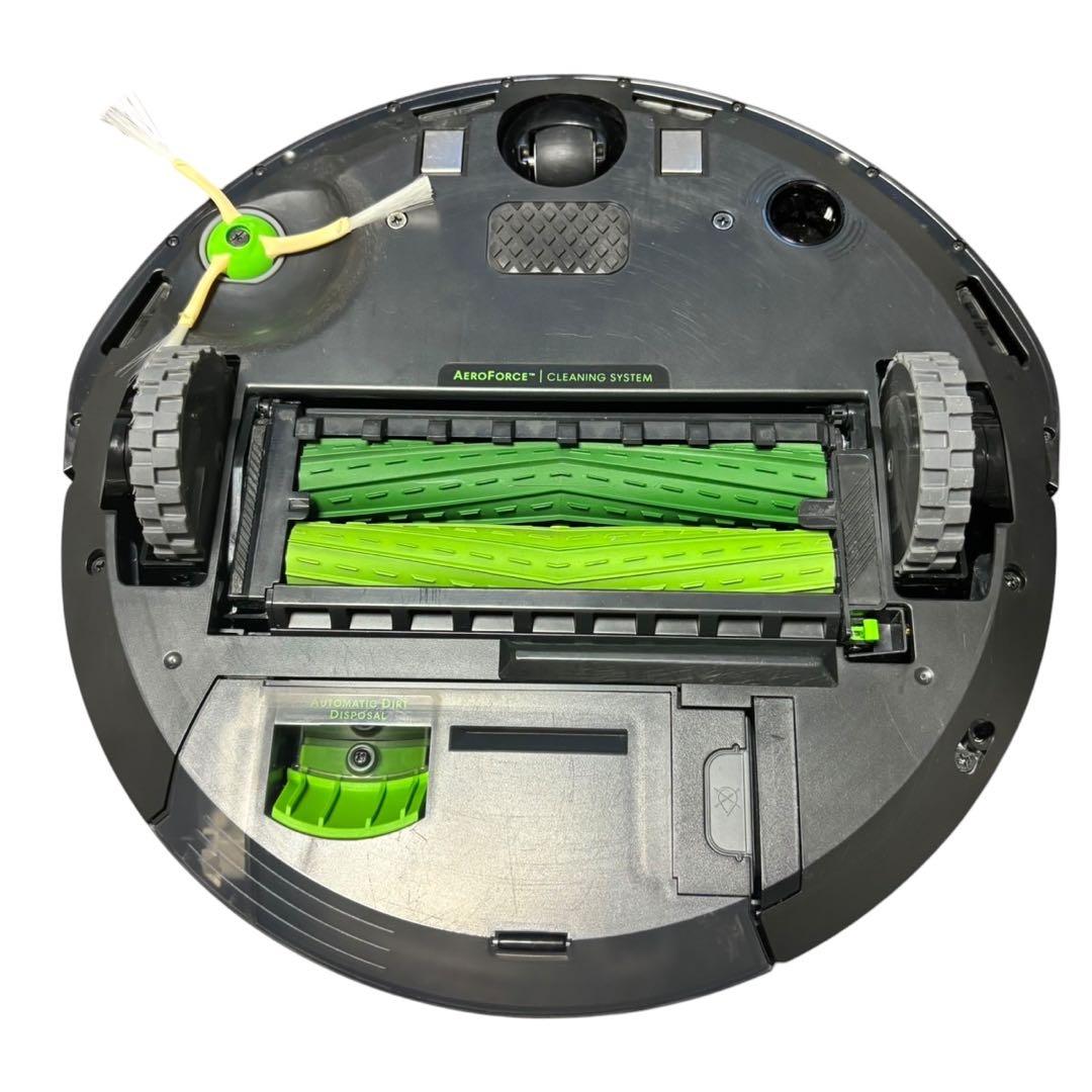 【美品】ルンバ i3+ ロボット掃除機 アイロボット クリーンベース付き