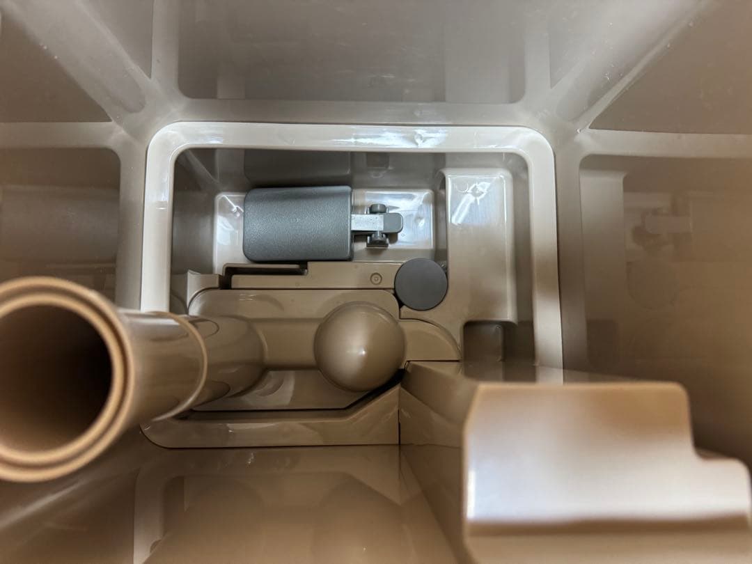 未使用に近い　モダンデコUV除菌機能付き　ハイブリッド加湿器 グレージュ