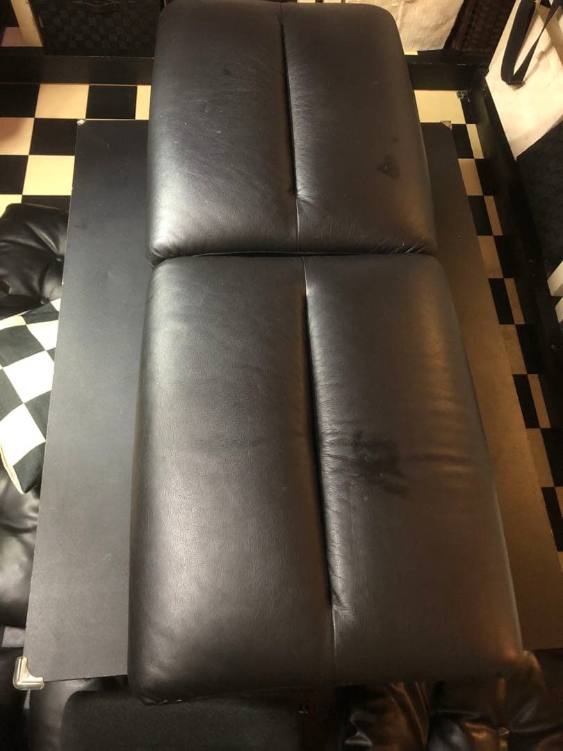 マルニ♦️ベルサイユシリーズ♦️高級オットマン1脚♦️マットブラック♦️補償付　送料込