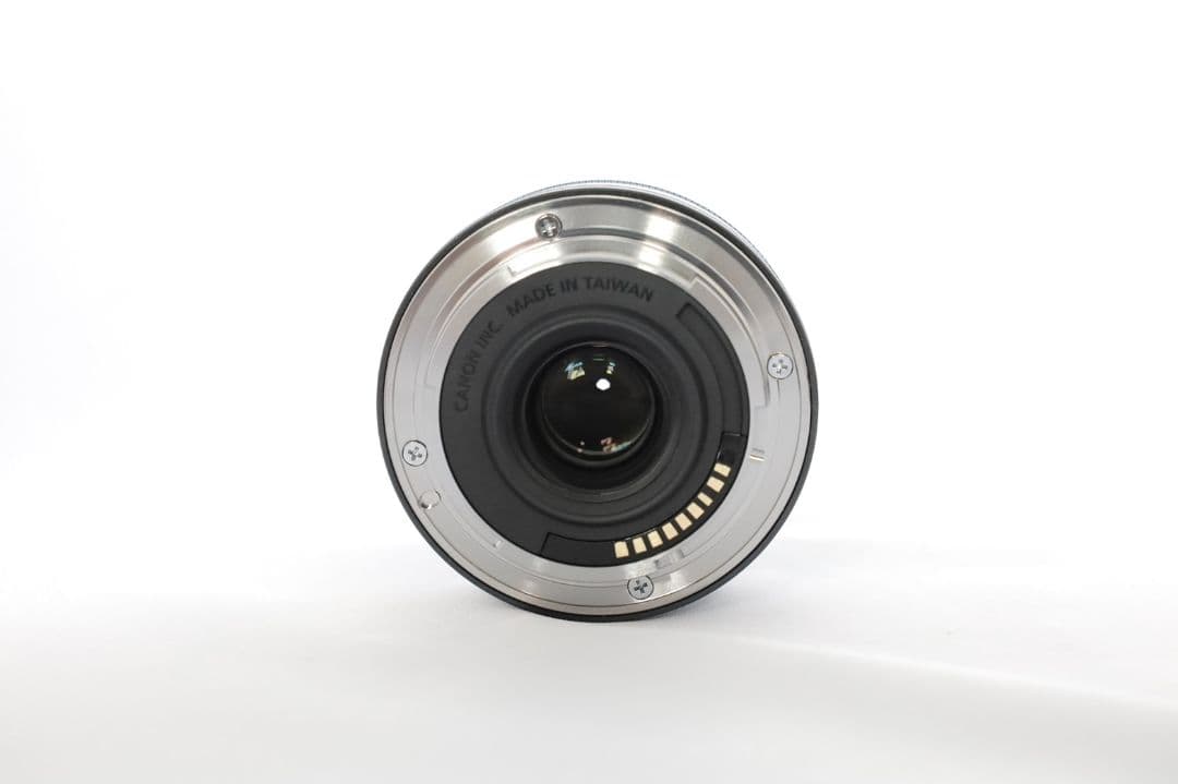 1月29日限定価格【通称:神レンズ】Canon EF-M 22mm