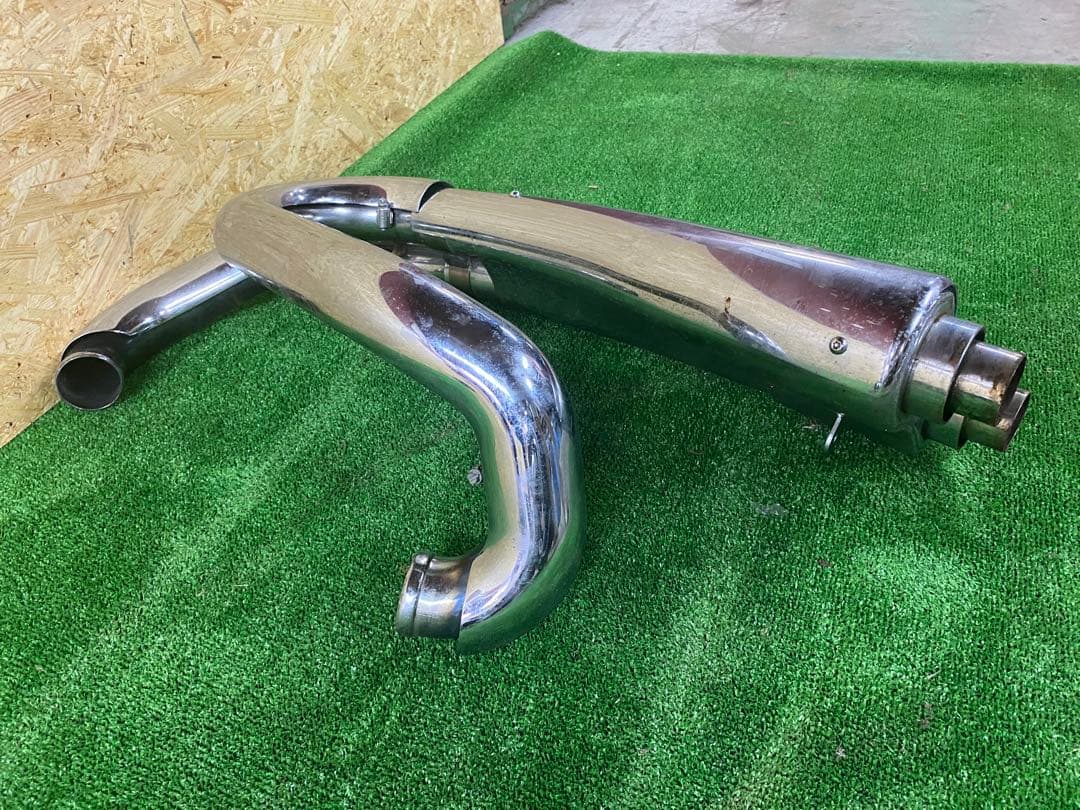 ハーレー　02年〜06年V-ROD（VRSCA）　純正マフラー（中古 ）