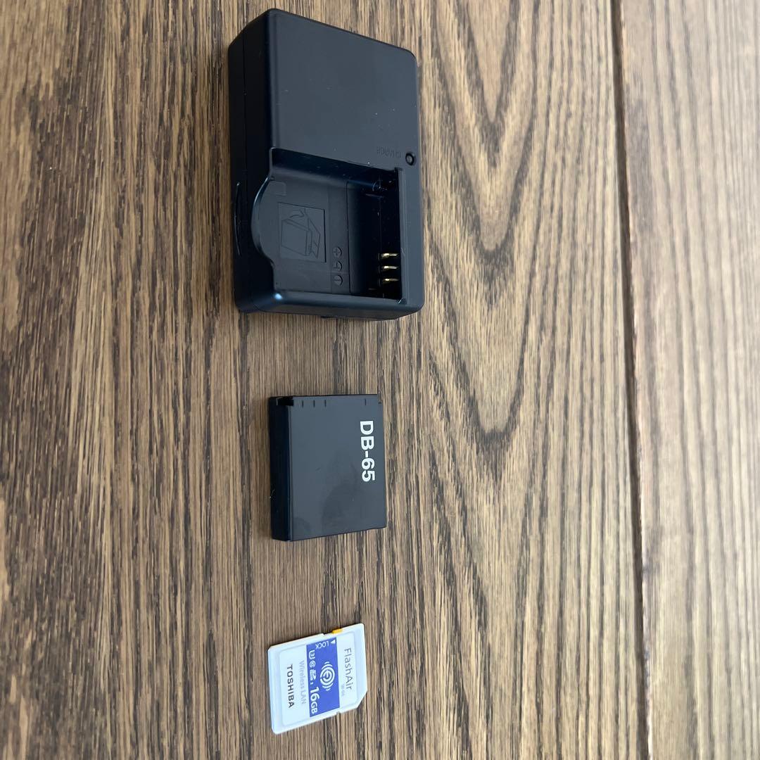 Ricoh GR DIGITAL IIIコンパクトデジタルカメラ