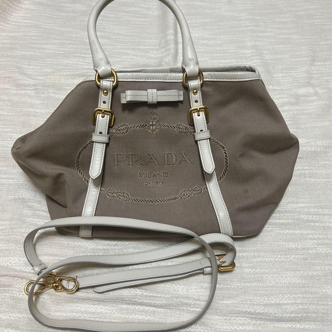 PRADA グレー キャンバス ハンドバッグ