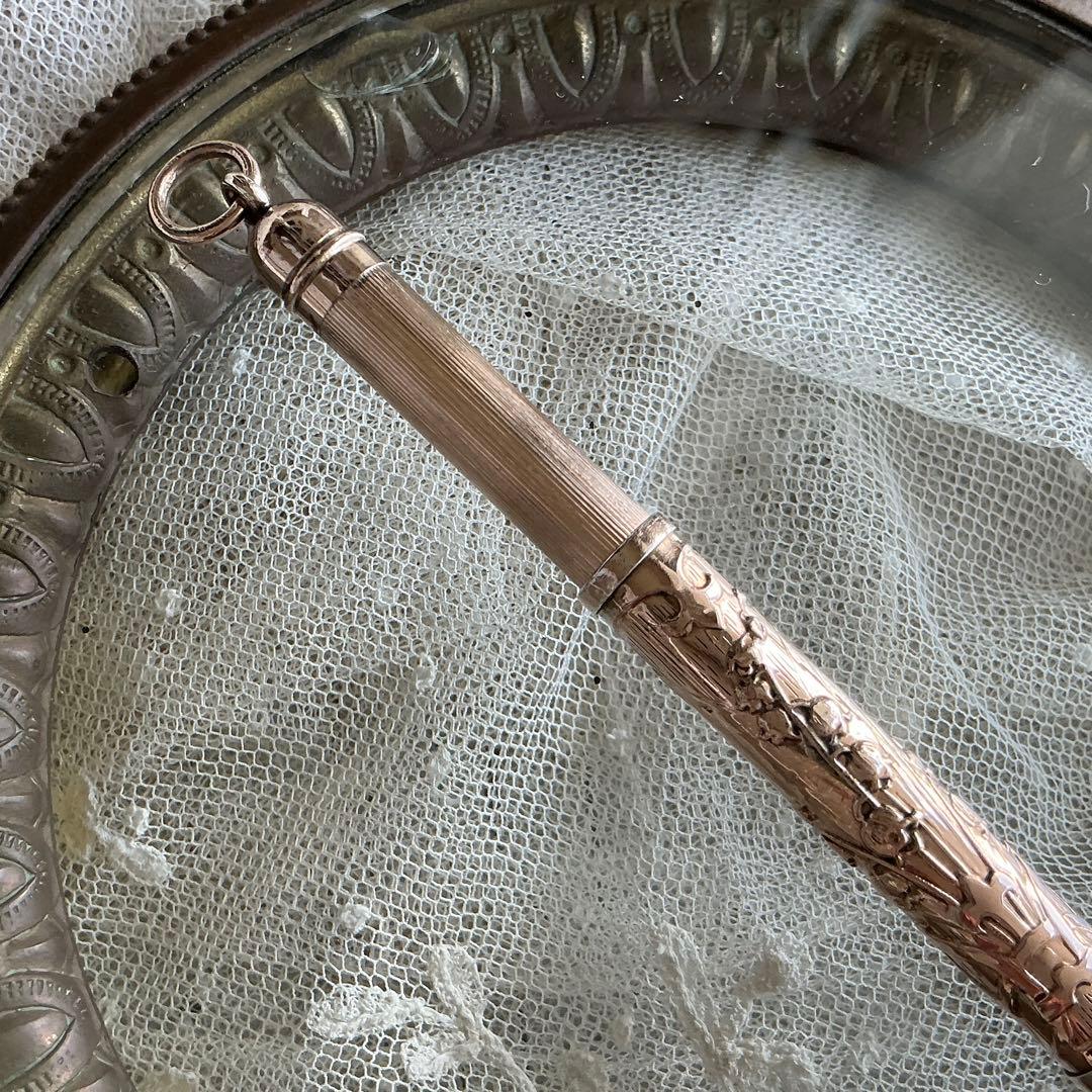 【D】フランスアンティーク　レアカラー♡　すずらん　ペンシル　ペンダント