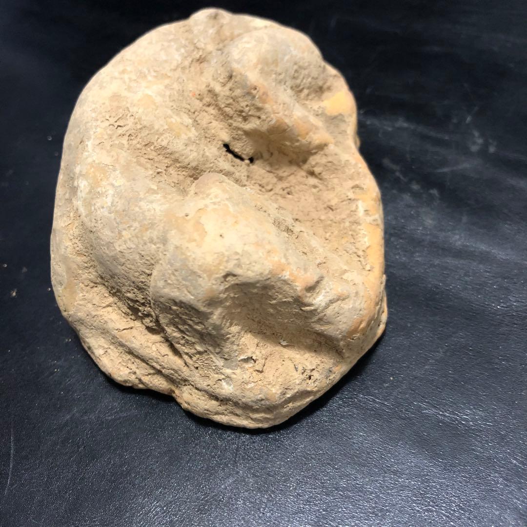 蔵から中国古銭と一緒の箱から出てきた 5体の内の1体　 犬イヌ中国古美術土器