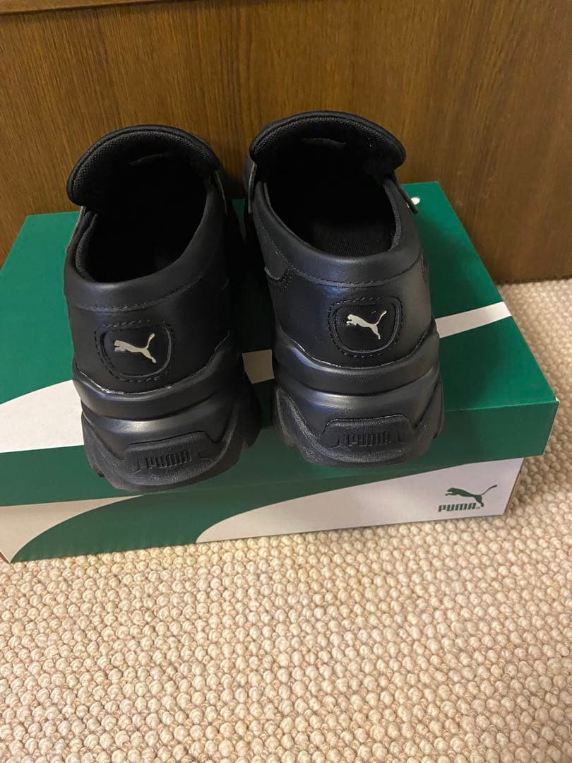 PUMA ブラック 24.5ローファー 厚底