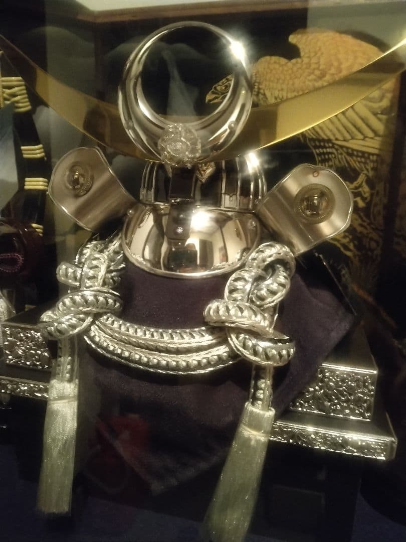 五月人形 兜飾り　福仙　ガラスケース　上杉謙信