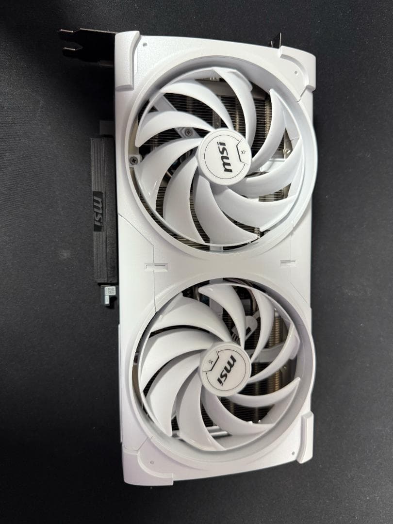 グラフィックボード・グラボ・ビデオカード RTX 5070 12G VENTUS 2X OC