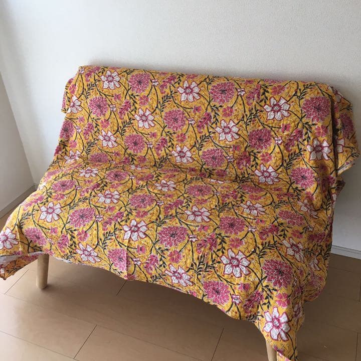 #124 カンタキルト　ブロックプリント　イエローピンク花柄