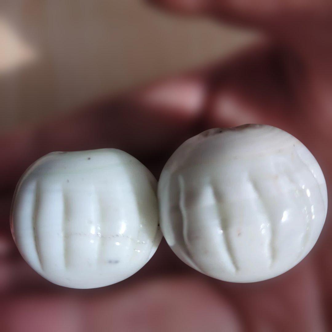 アイヌ　首飾り　みかん玉